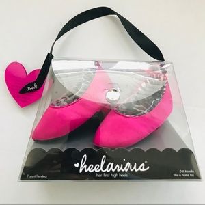 Heelarious NEW Baby Crib Shoes Shower Gift Pink